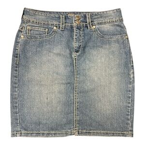 Nine West Vintage America Collection Mini Jean Skirt. Size 27/4